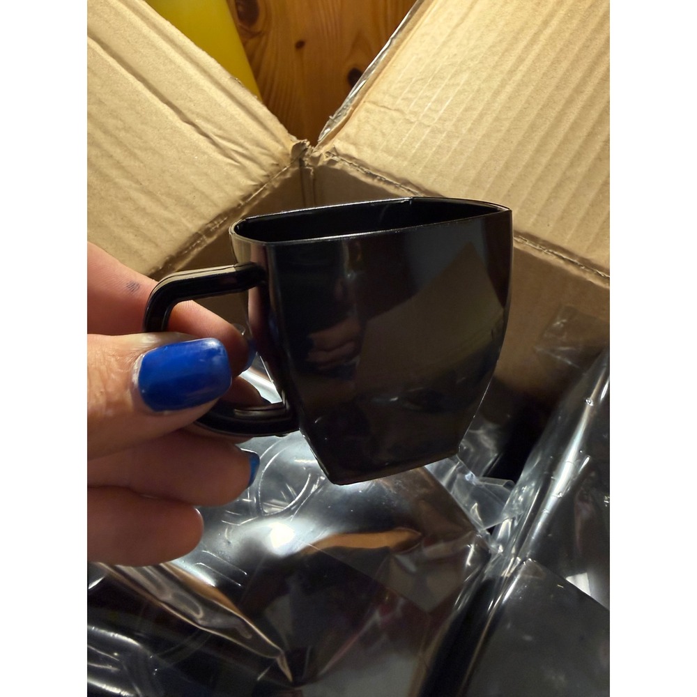 Amyhill 90 Pcs 5 oz Black Plastic Tea Coffee Cups w/ Handles NEW